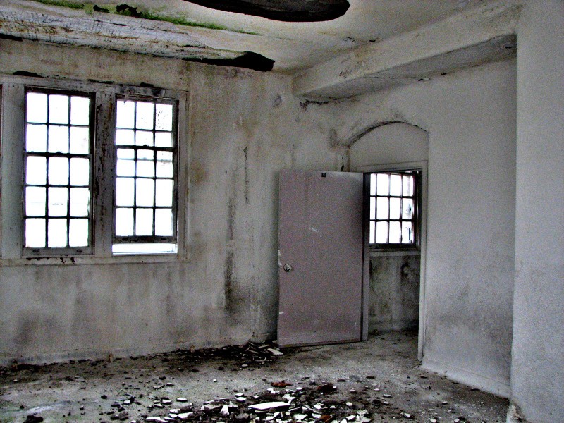 Old Whitby Psychiatric Facility Ontario Canada